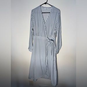 NEW Long Sleeve Striped Wrap Around Dress Size 12-14 (L)